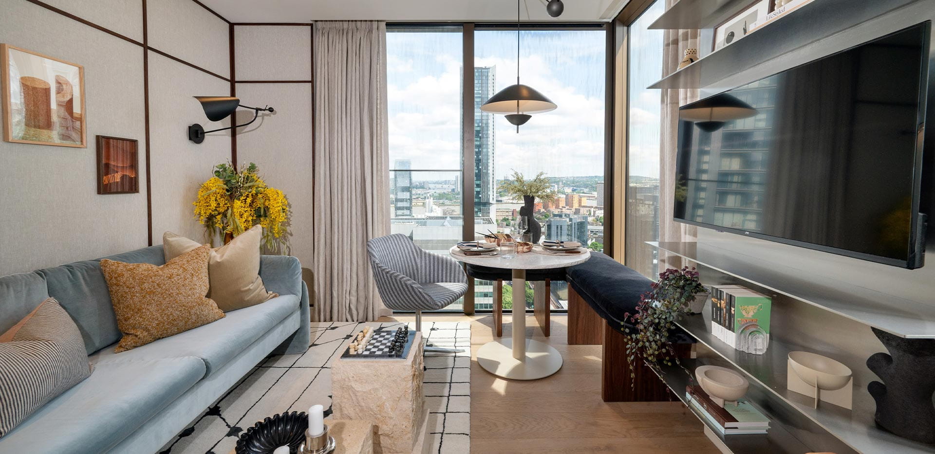 South Quay Plaza, Interior, Living Room