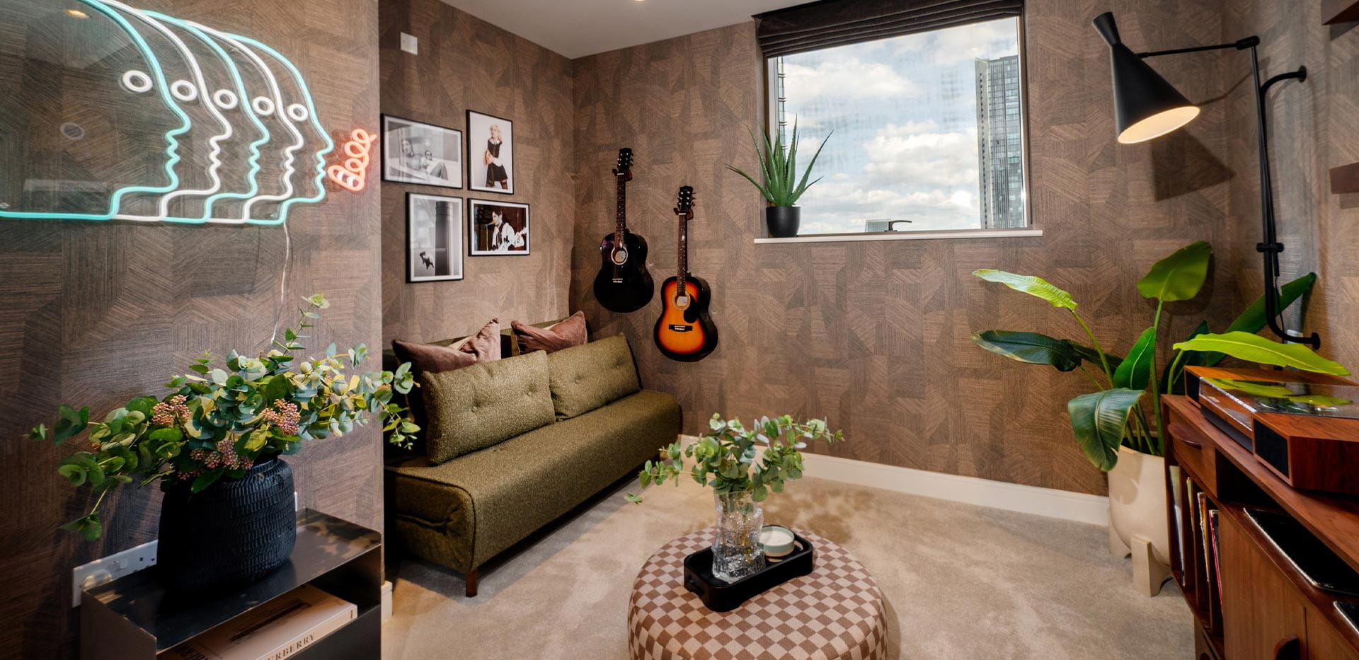 South Quay Plaza, Interior, Living Room