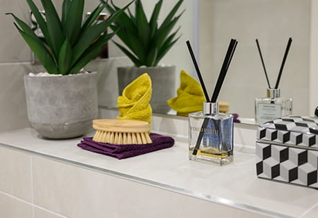 Spring Hill - Showhome Details