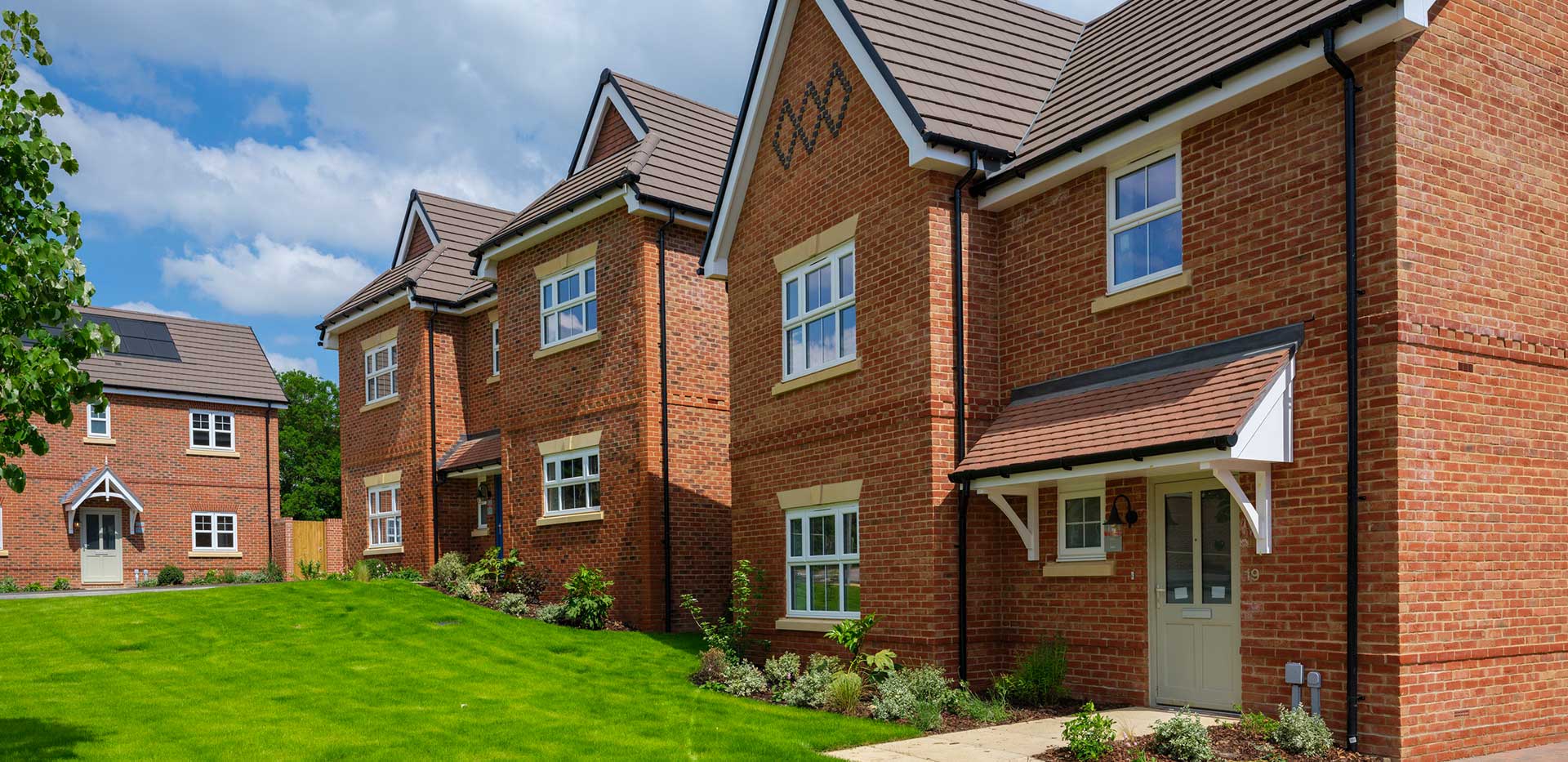 Spring Hill home exteriors