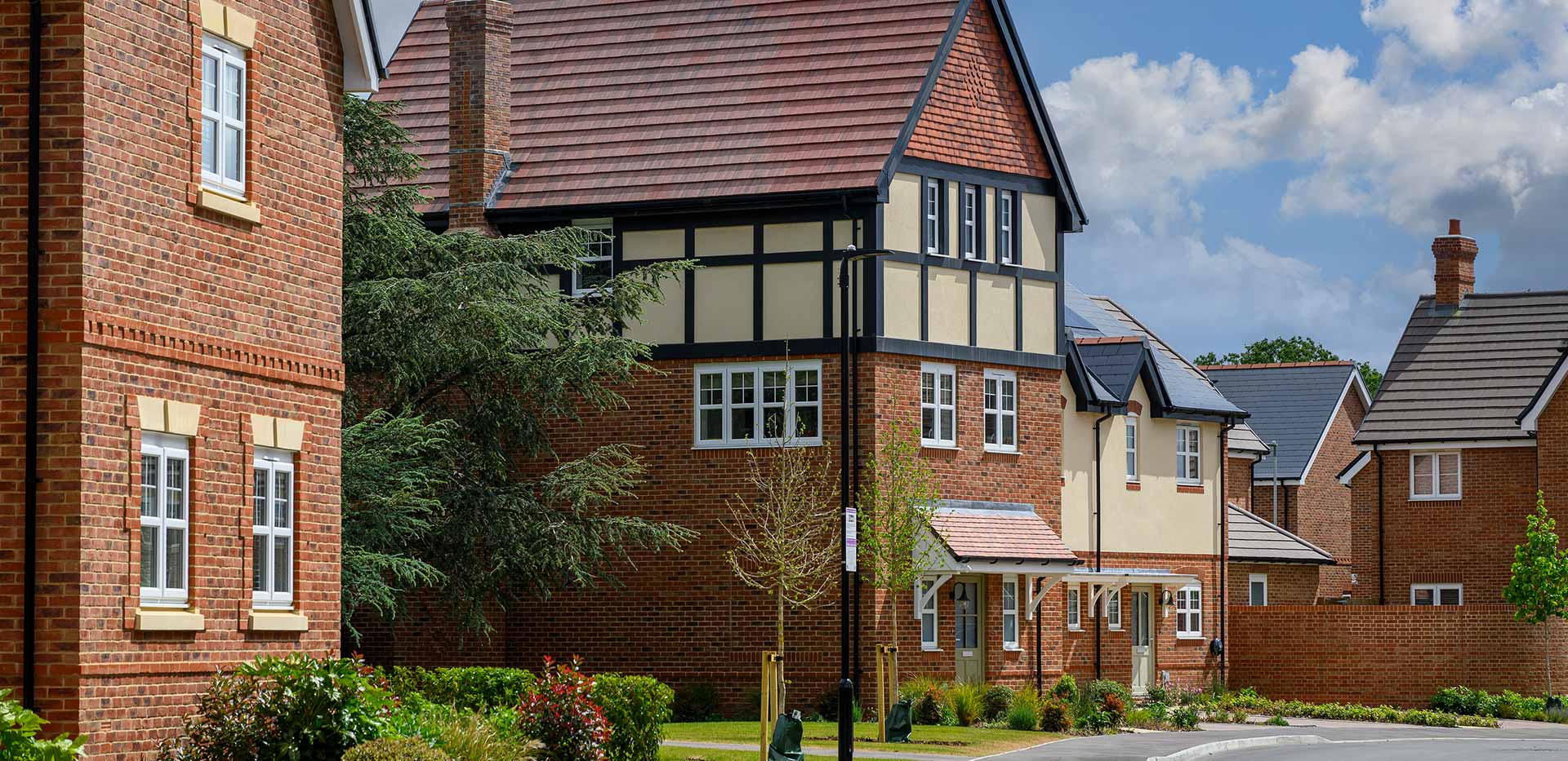 Spring Hill, homes exterior images