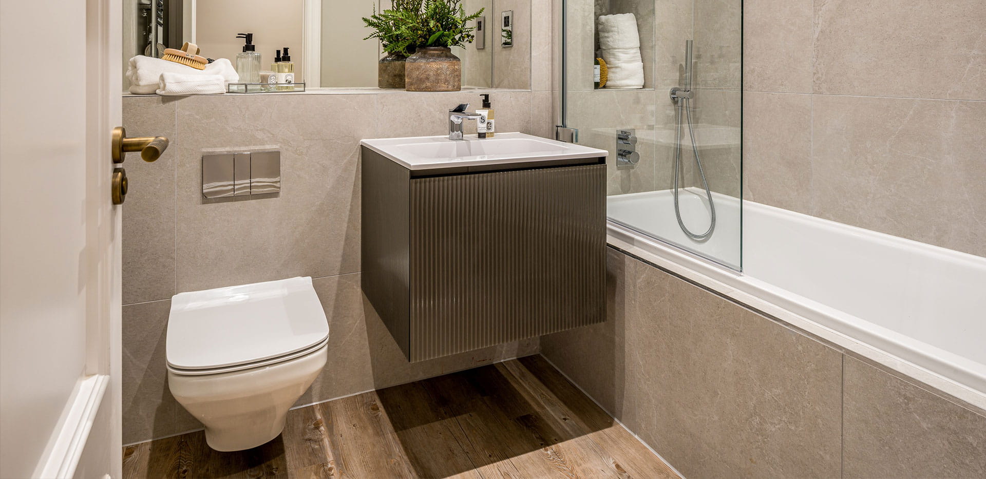 A image of the Bathroom at the 3 Bed Showhome at Sunningdale Park