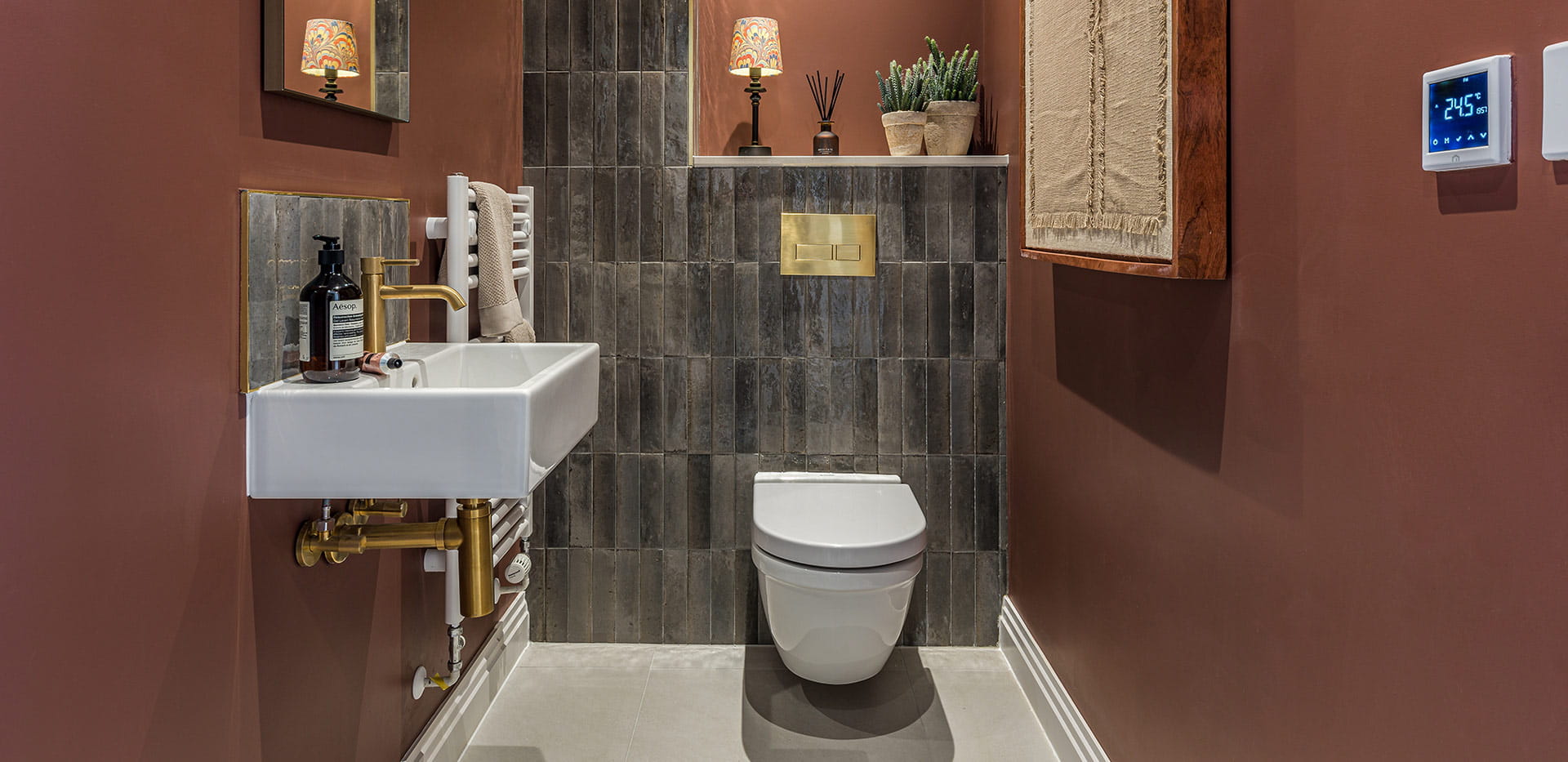 Sunninghill Square - Interior Shot of Bathroom