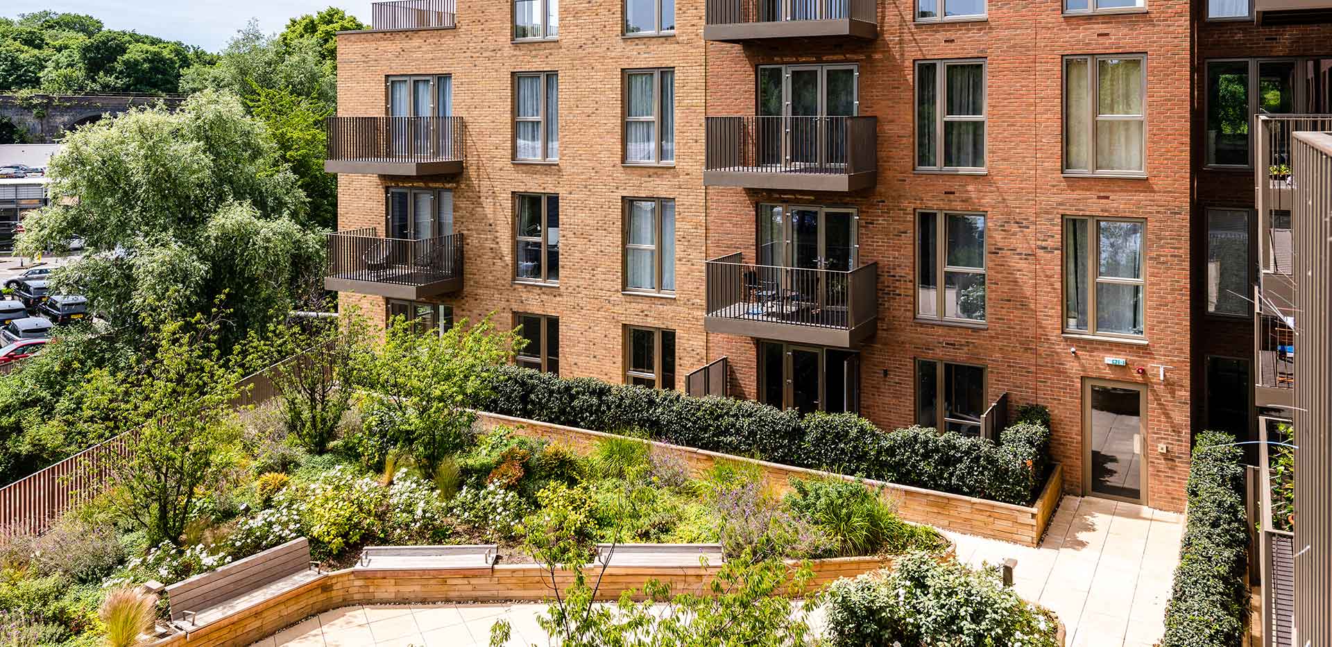 St William, The Arches, External Photography