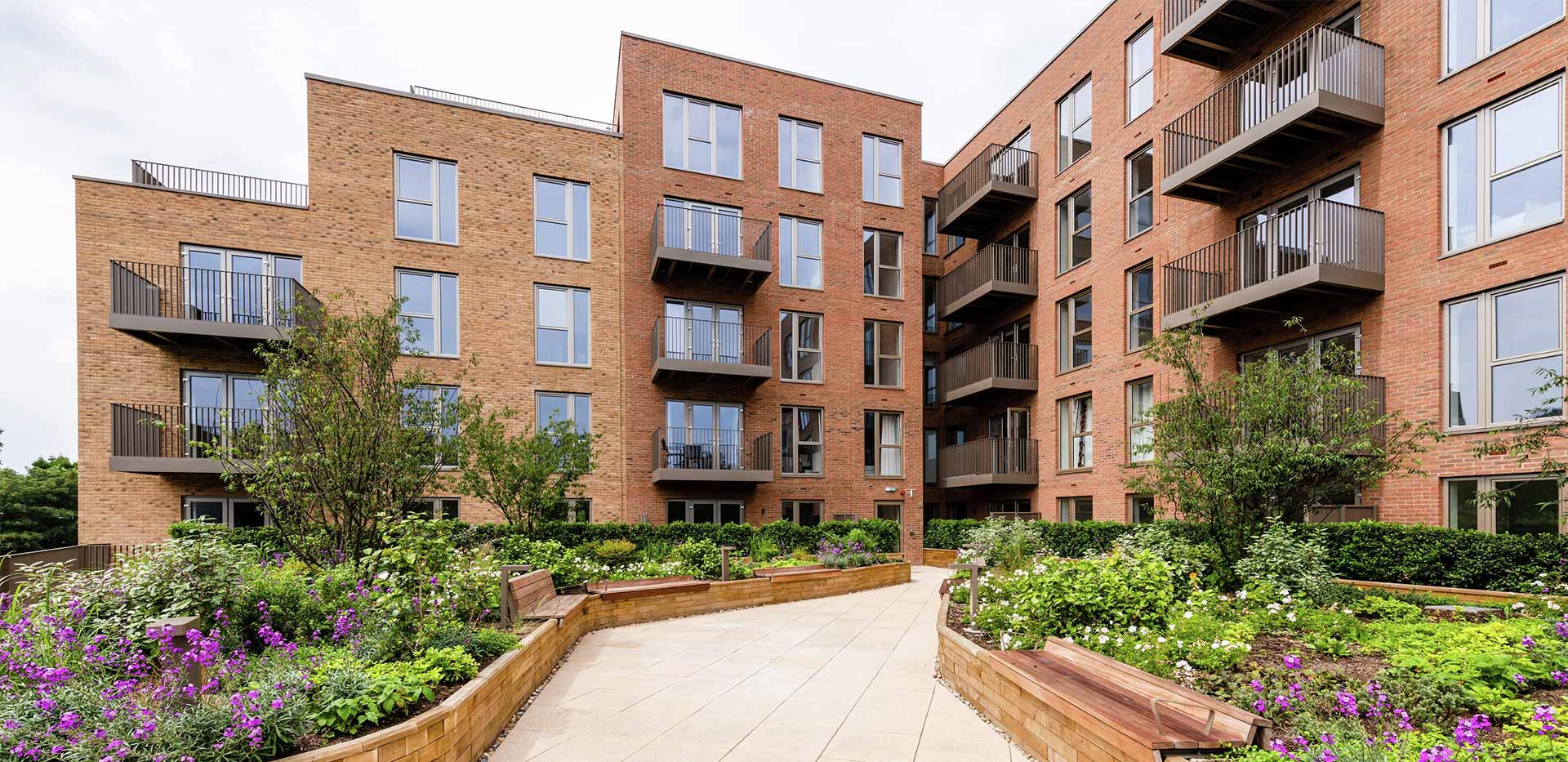 St William, The Arches, External Photography