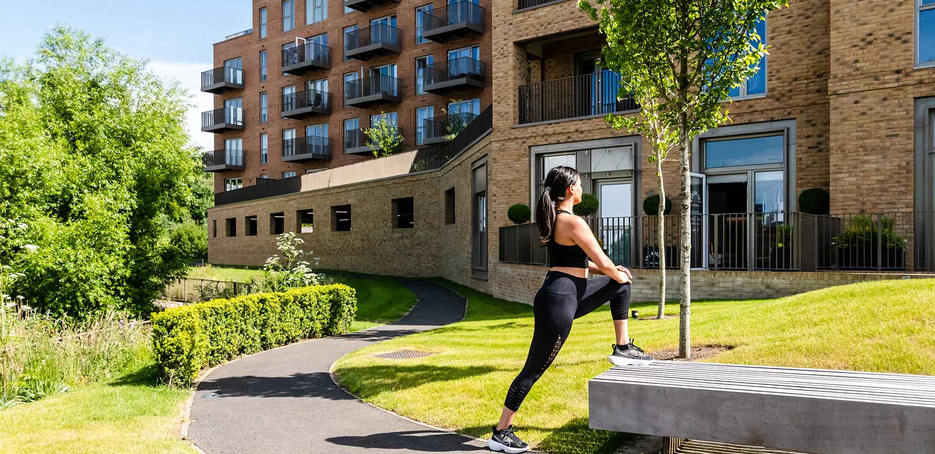St William, The Arches, Exterior
