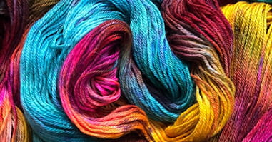 Close up picture of yarn