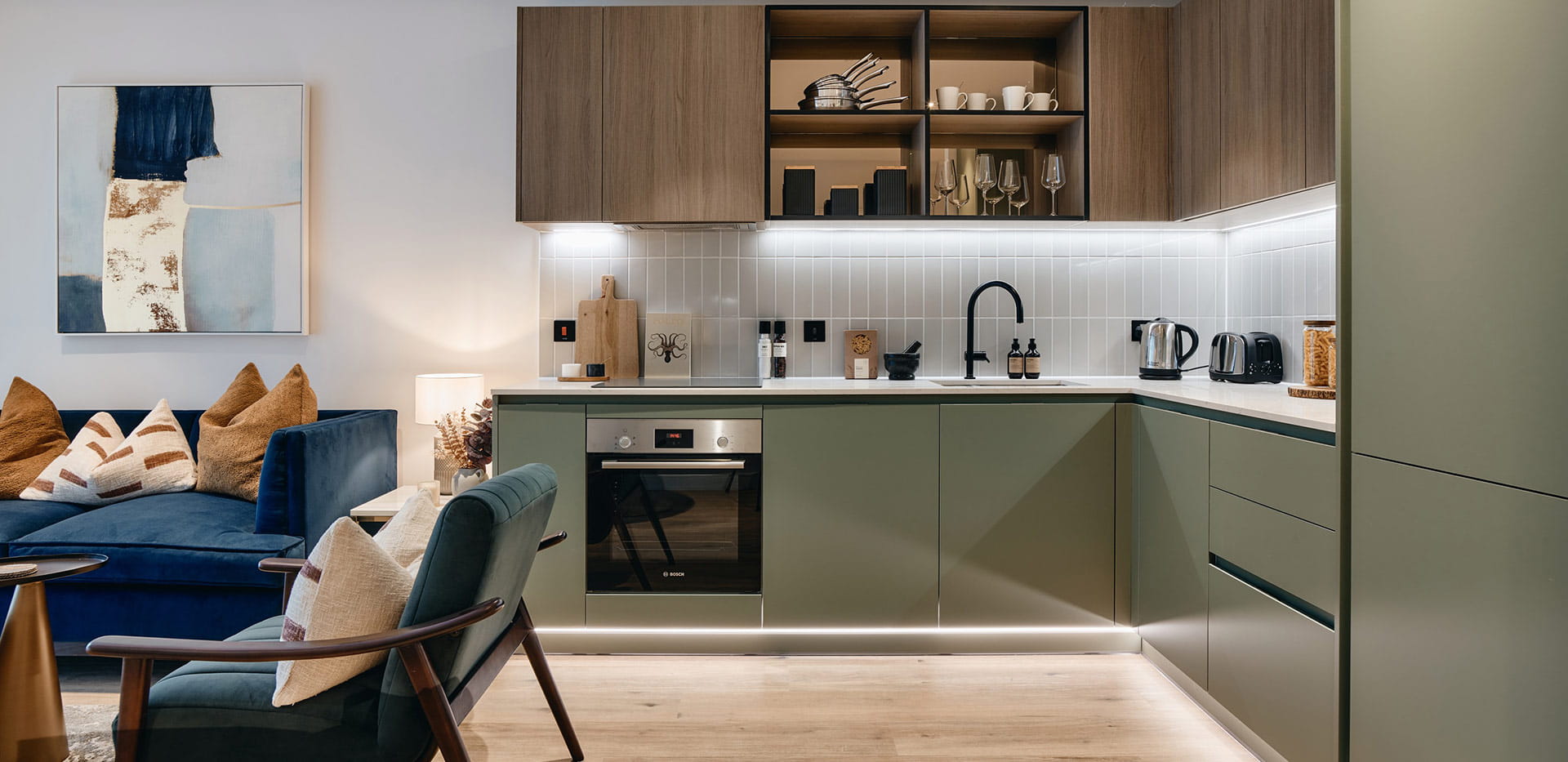 An image of the kitchen-dining area within property 302 at Quadrant House
