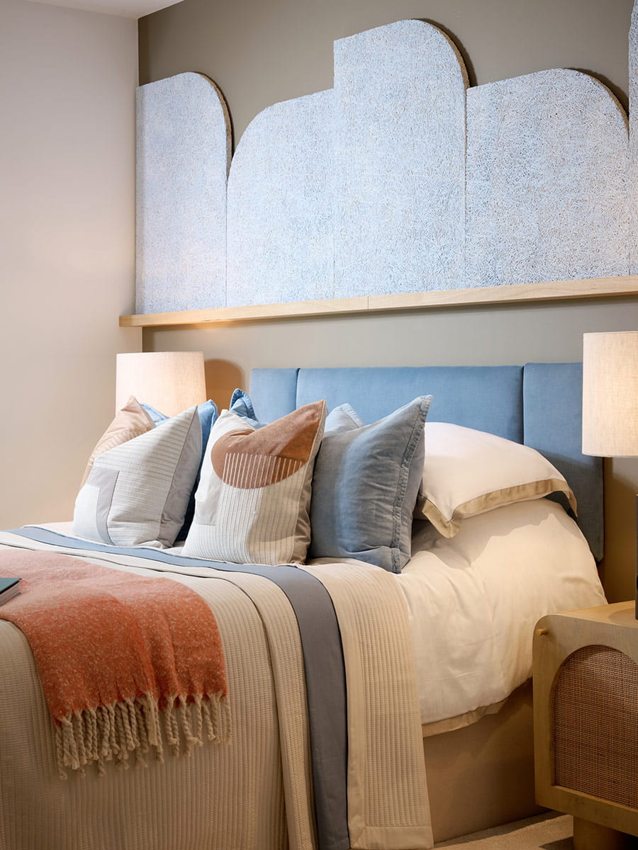 An image of a bedroom within property 332 at Quadrant House