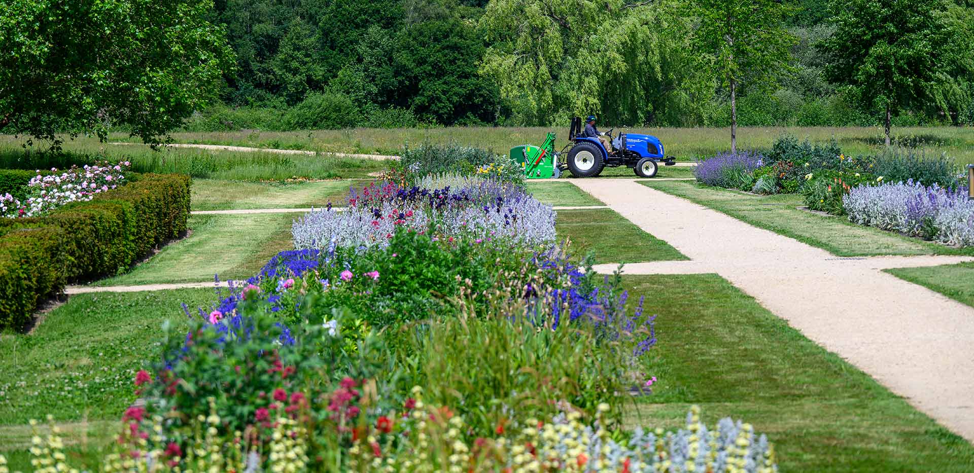 An exterior image landscape image at Trent Park