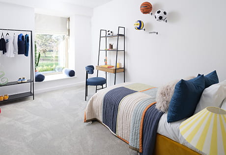 Trent Park 4 Walled Garden Property Bedroom