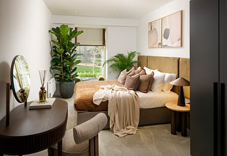 Trent Park 4 Walled Garden Property Bedroom