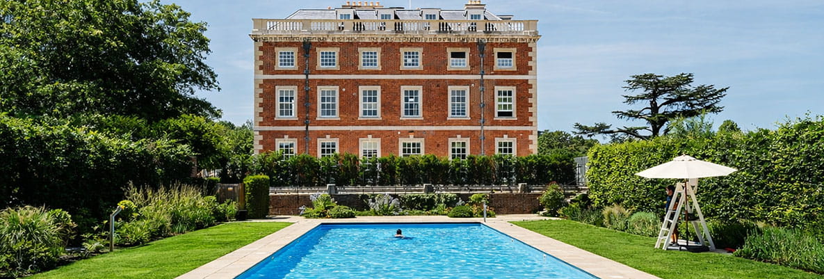 Trent Park Mansion House and pool