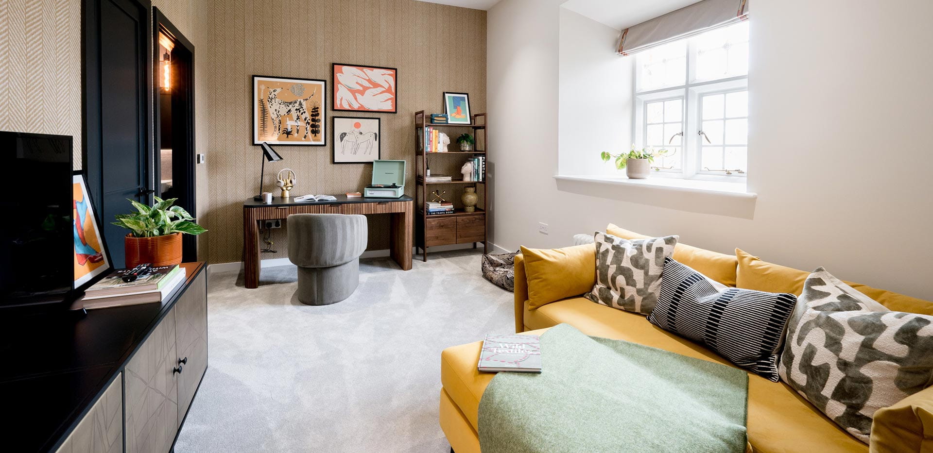 The Royal Mews home - cosy lounge