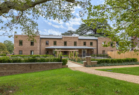 Berkeley, Trent Park, The West Wing Collection, Thumbnail