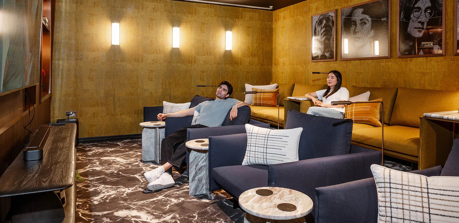 Berkeley, Twelve Trees Park, Facilities, Concierge