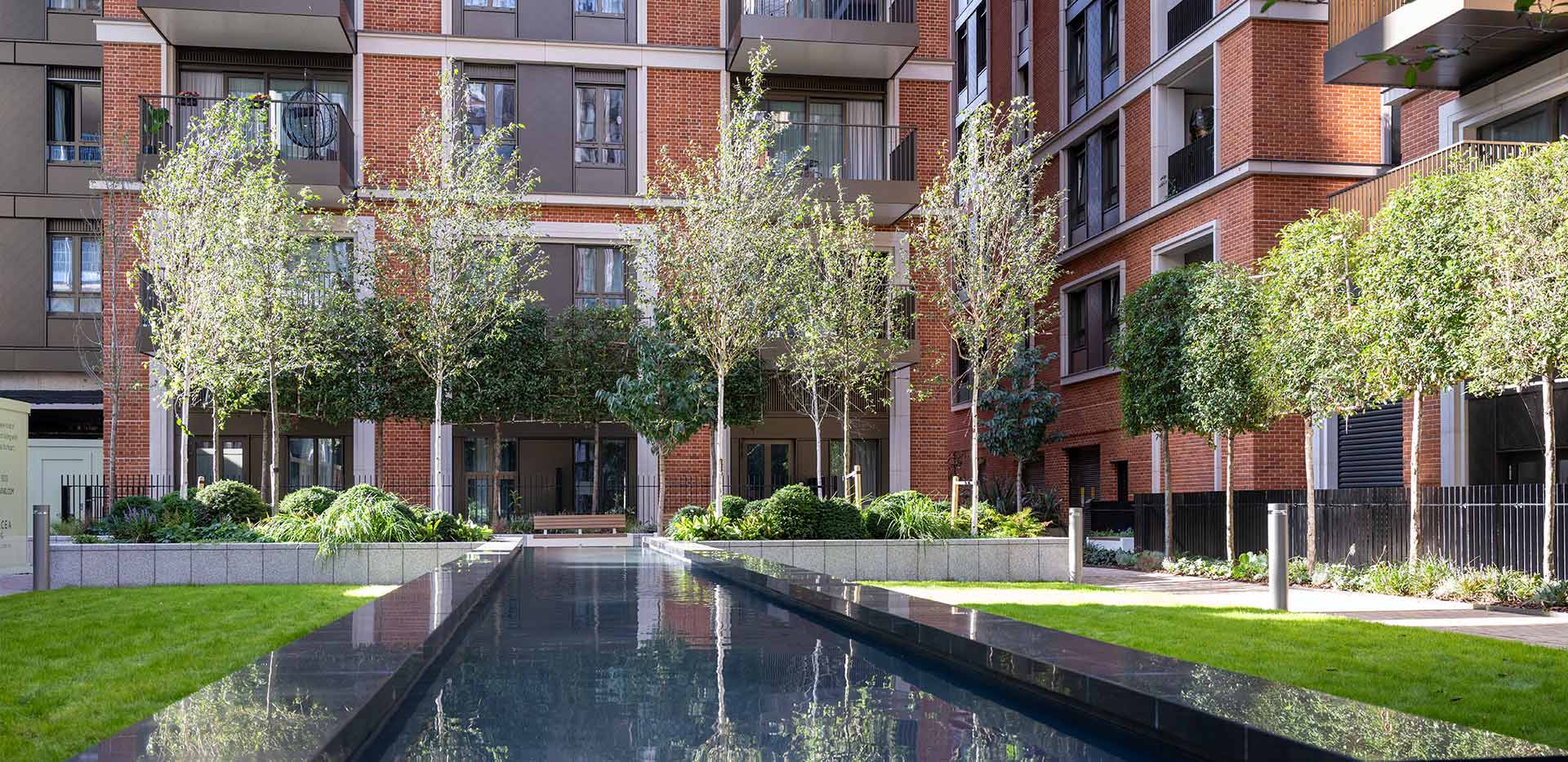 Berkeley, West End Gate, Westmark, Exterior, Courtyard