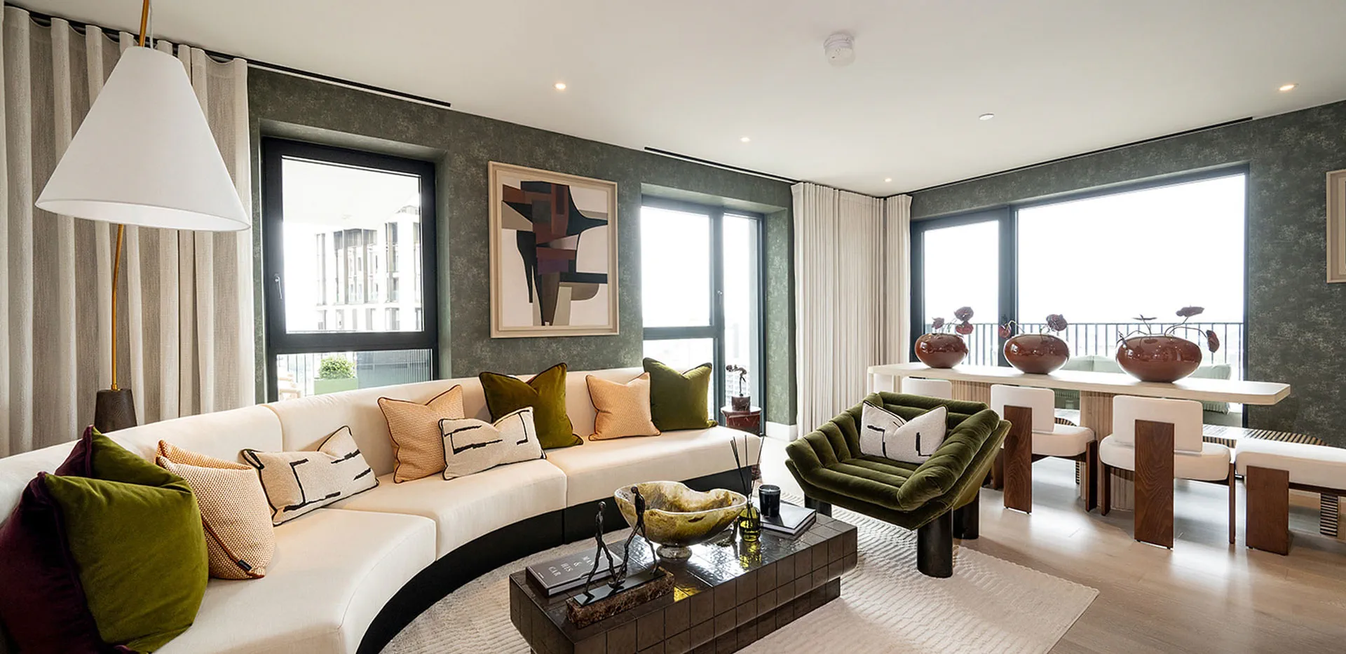 Property V406, Solaris One