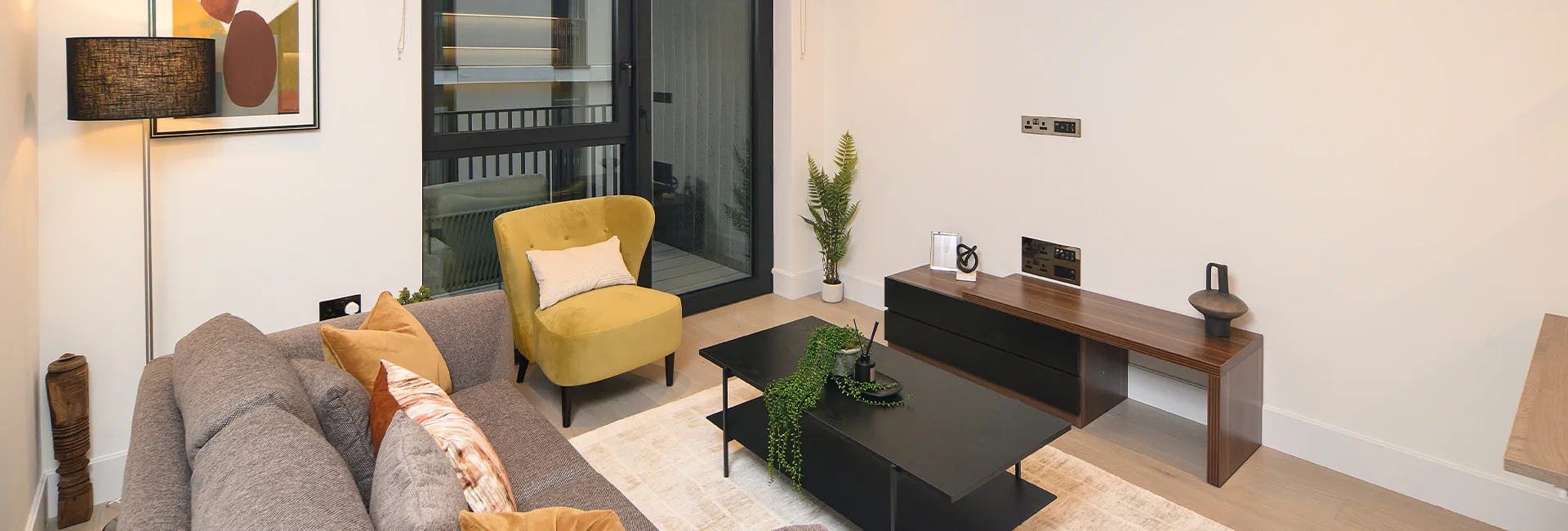 Property V902, Solaris One