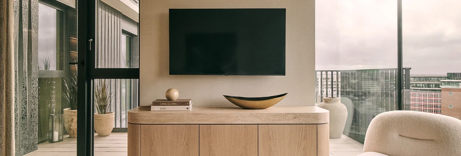 Property W1404, Solaris Two
