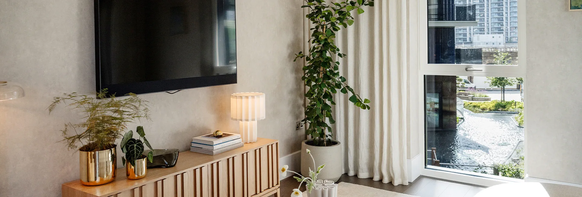 Property P503, Cascades Three