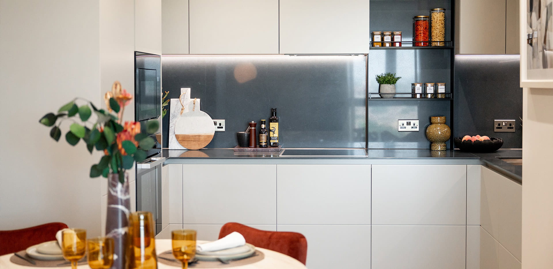 An interior Dining / Kitchen image at Woodberry Down