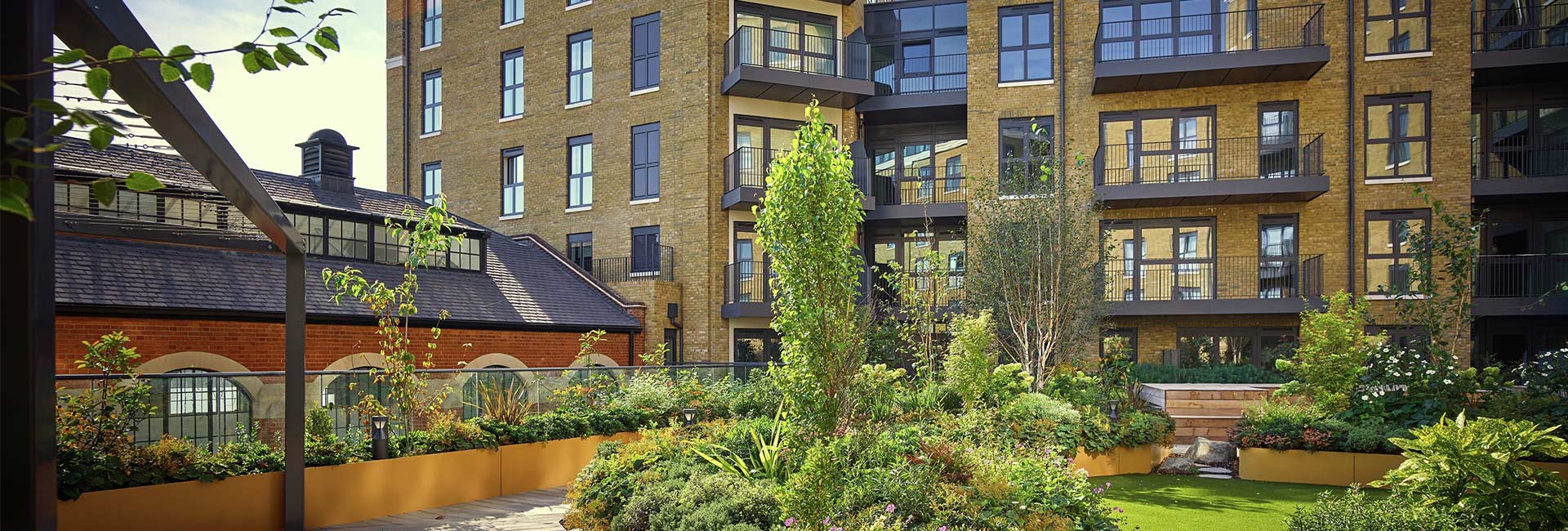 An Exterior Image of Royal Exchange