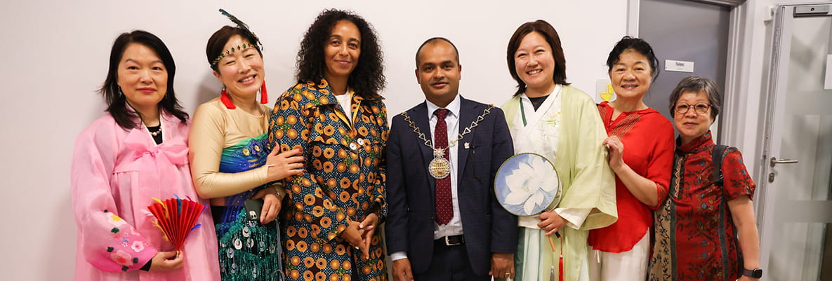 The mayor of Greenwich visiting Kidbrooke community carnival