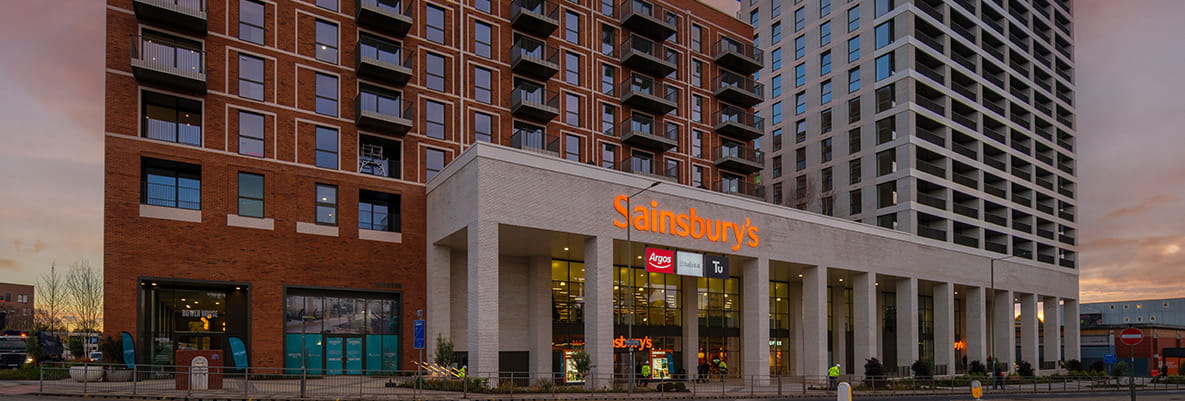 New Sainsburys Opens at Silkstream